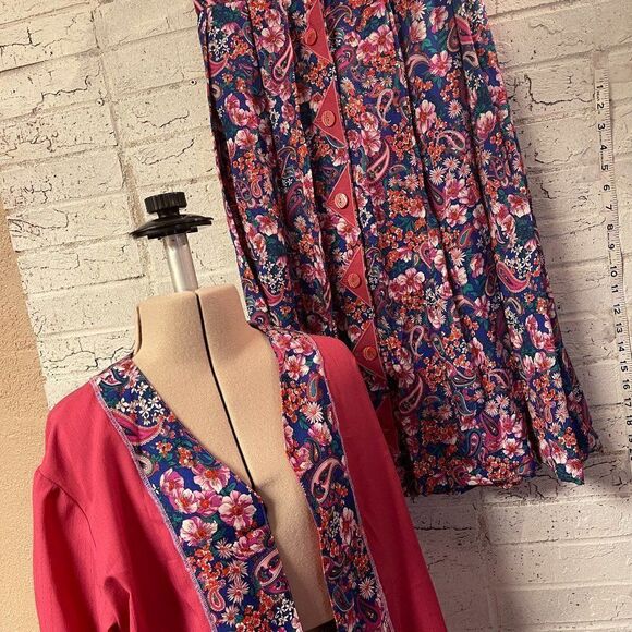 Vintage 80s floral Skirt Suit Set Medium - Picture 1 of 16